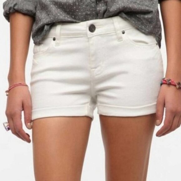 3/$20 BDG Urban Outfitters Mid Rise Shortie Shorts White Denim Jean Stretch - Picture 1 of 14